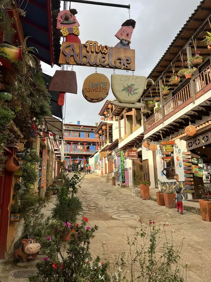 Artesanías en Ráquira, Boyacá