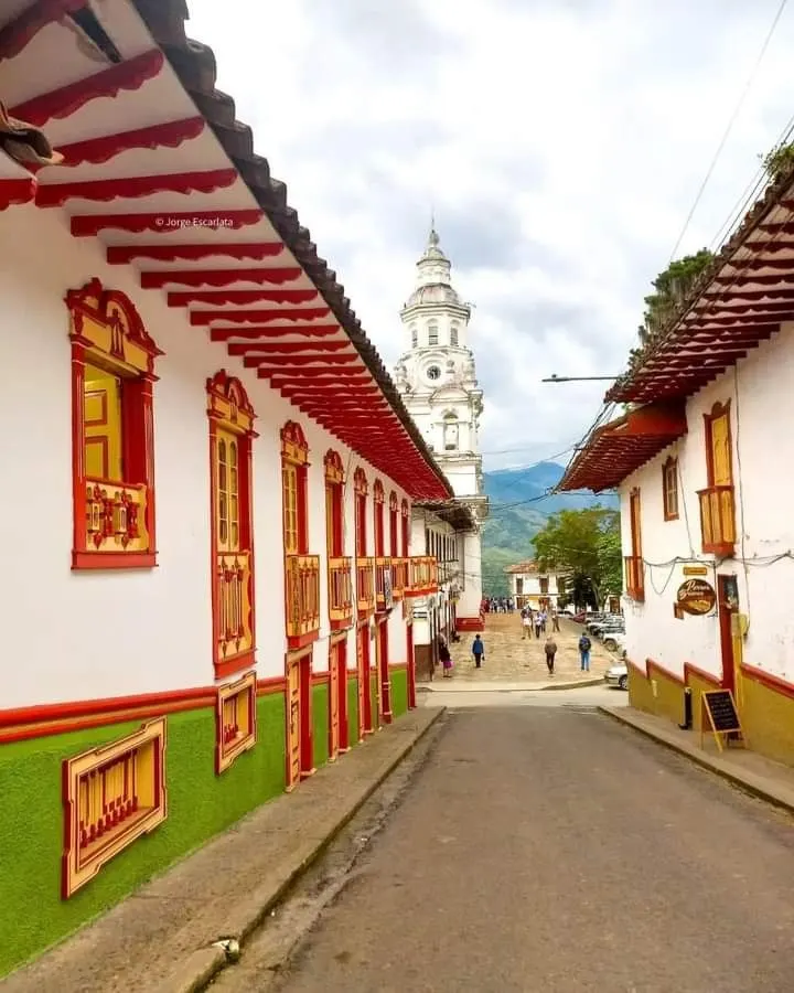 Calles coloridas de Salamina, Caldas