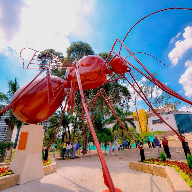 Escultura Hormiga Culona en Bucaramanga, Santander