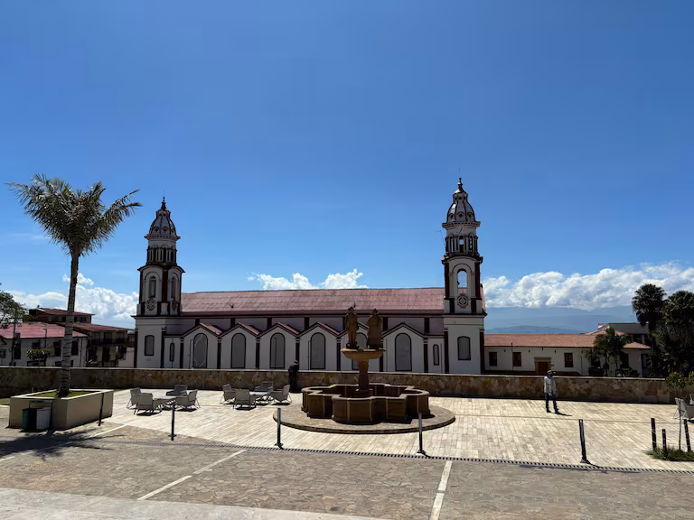 Basílica Menor de Nuestra Señora de las Nieves en Vélez, Santander